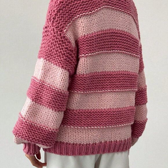 Pink Casual Women's Chunky Knit Contrast Color Lovely Crew Neck Warm Sweater - Picture 3 of 7